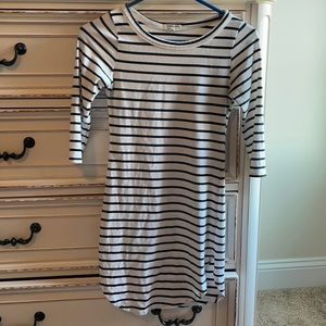 Hearts and hips size small dress